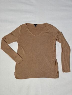 Talbots Women’s XS Camel Brown V-Neck Long Sleeve Sweater Rayon Blend